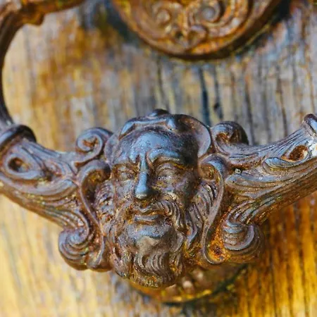 Bed & Breakfast Chateau De Belespy 3*